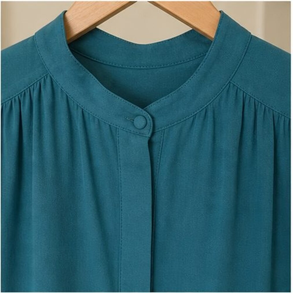 Lilac Ruffle Blouse - Picture 4 of 6